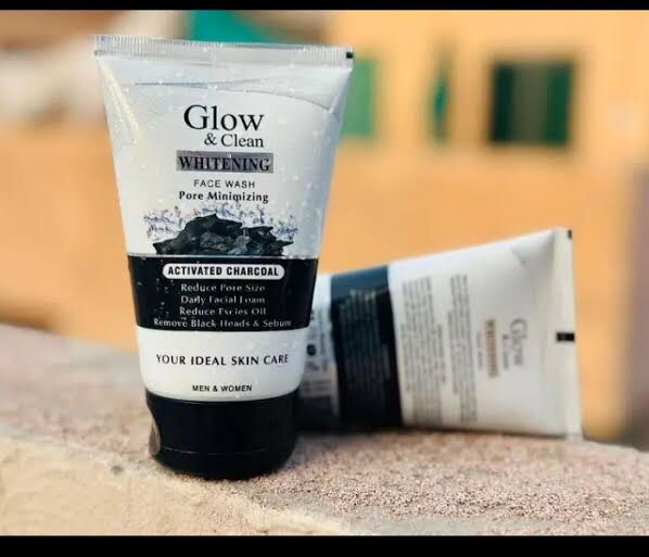 Glow and Clean Whitening Activated Charcoal Face Wash