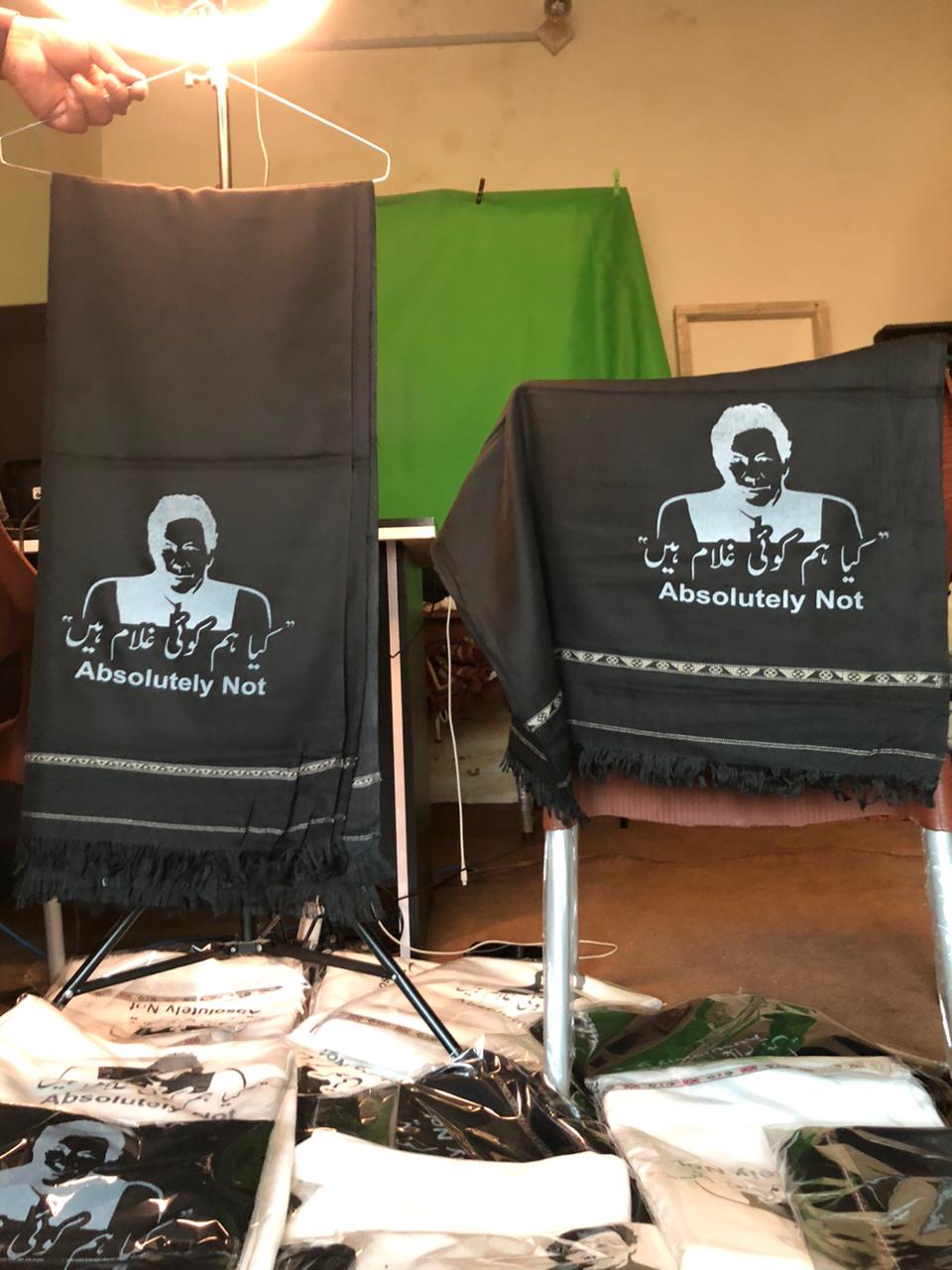 Luxuey Pashtun Khan Shawal-Pure Wool With Imran Khan Print