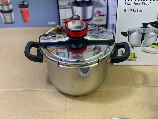 8 Pcs pressure cooker set 5L and 7L Stainless steel