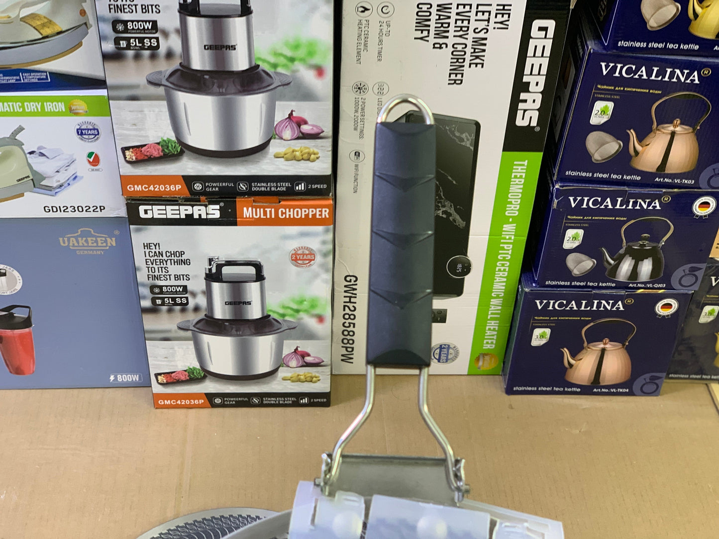 Laser coating Portable Plastic Handle tawa