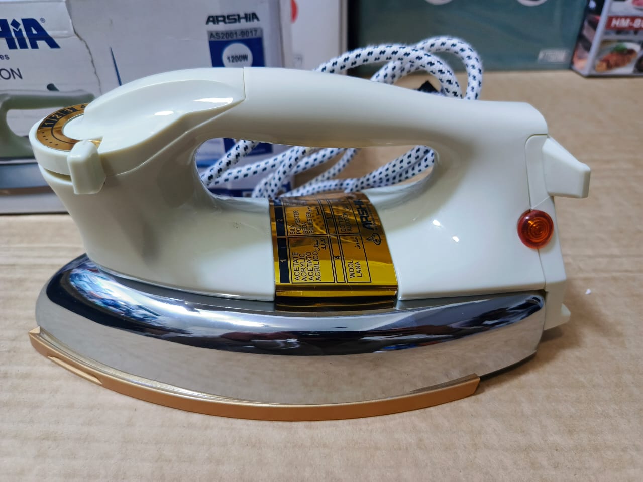 Arshia Dry iron
