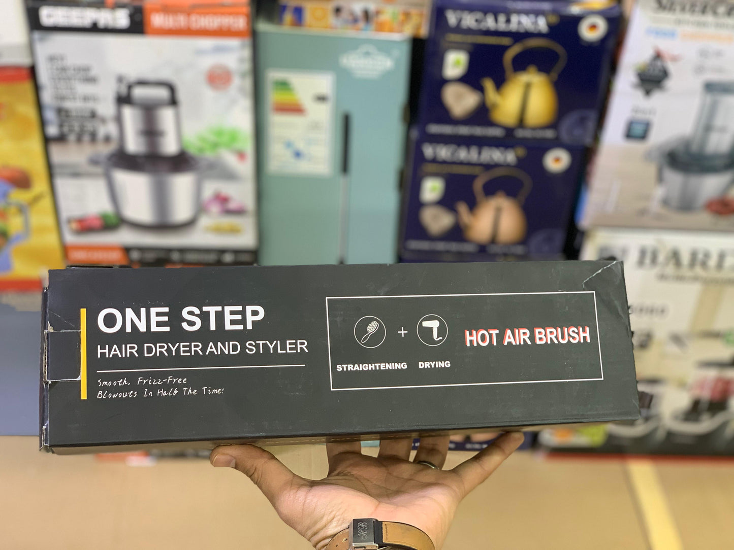 Asaan Kart™ 3-In-1 Electric One Step Hair Straightening Brush One Step Hot Air Brush Dryer + Styler