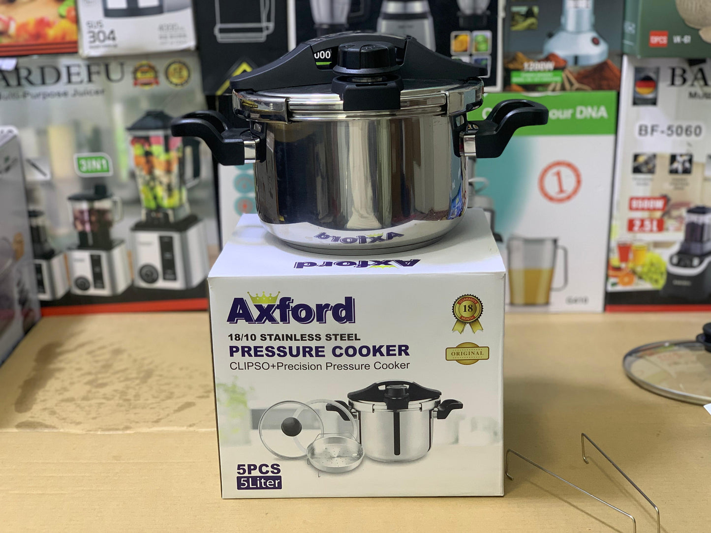 Afford Pressure Cooker 18/10 Stainless steel Clipso +precision Pressure cooker