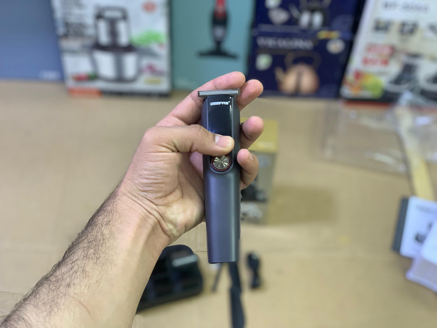 Geepas 11 in 1 Hair Trimmer Model: GTR56048