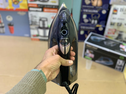 Super Crest Steam iron 2600w Model: SCT-1004